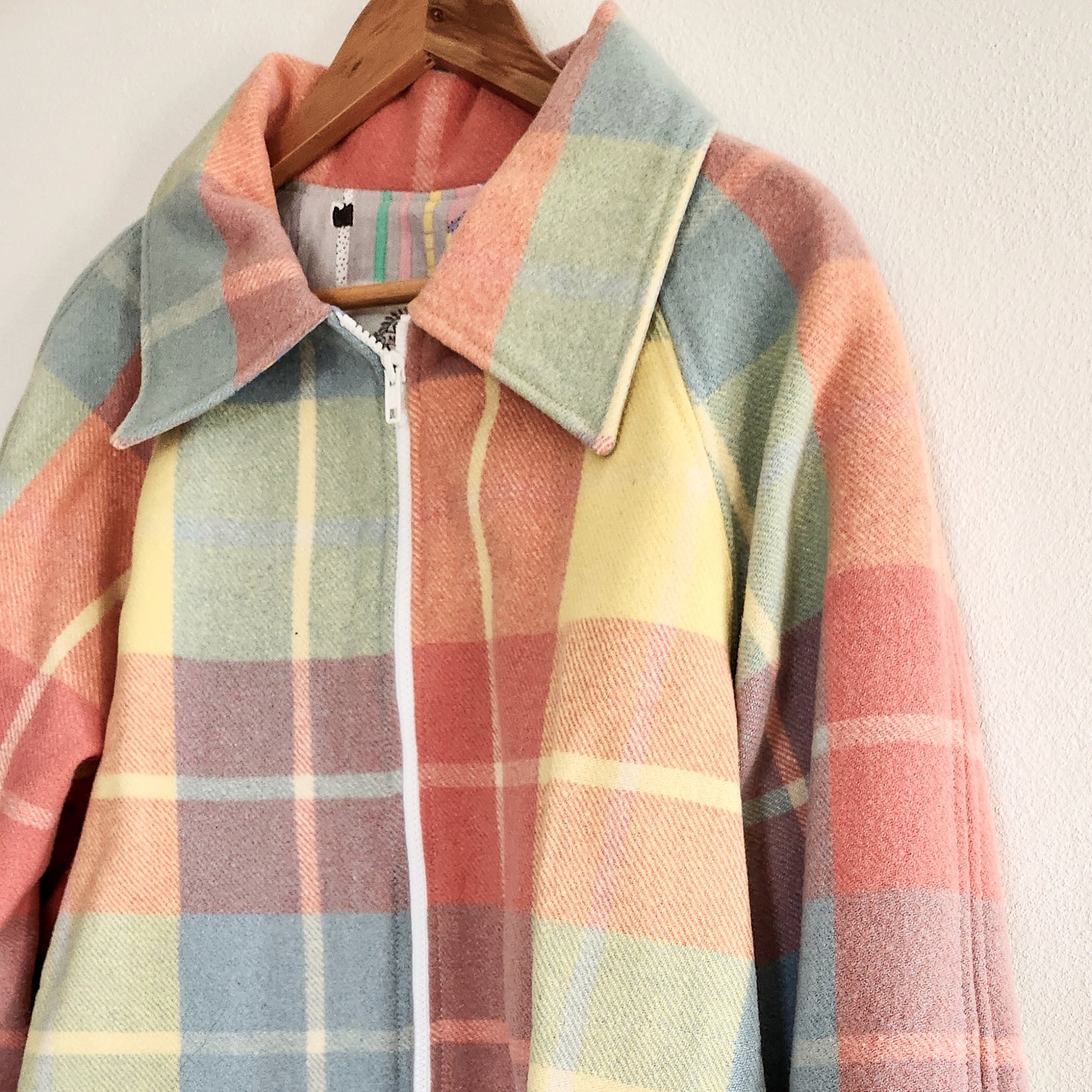 Wintertide Blanket Jacket - Frangipani